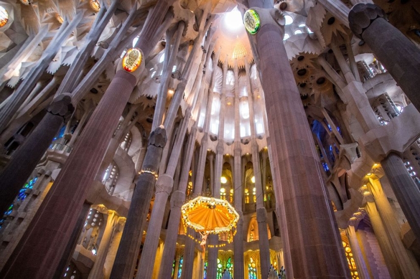 Sagrada Familia in Barcelona - the last phase of construction Sagrada Familia in Barcelona - the last phase of construction
