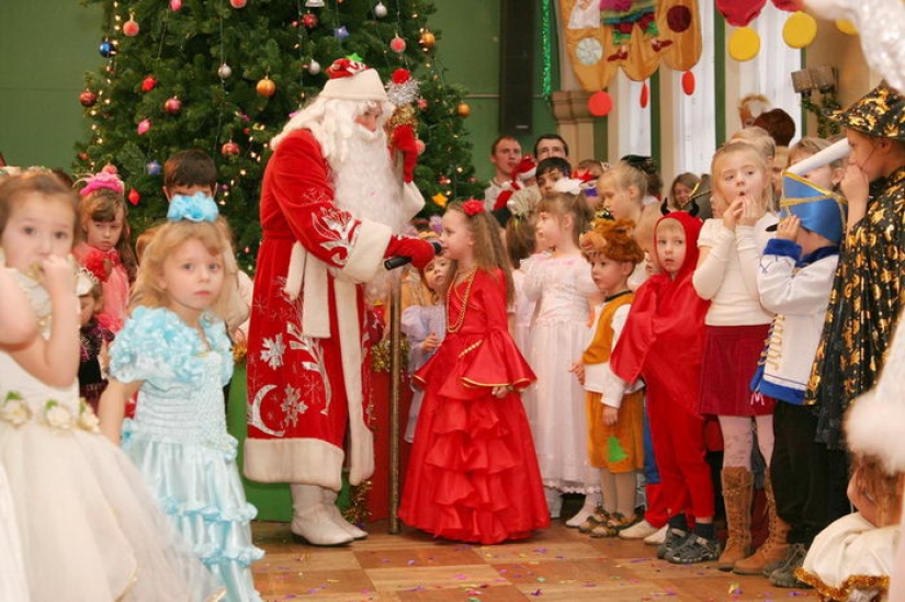 Santa Claus, whom we lost: in Russian kindergartens, it was forbidden to invite Santa Claus Santa Claus, whom we lost: in Russian kindergartens, it was forbidden to invite Santa Claus