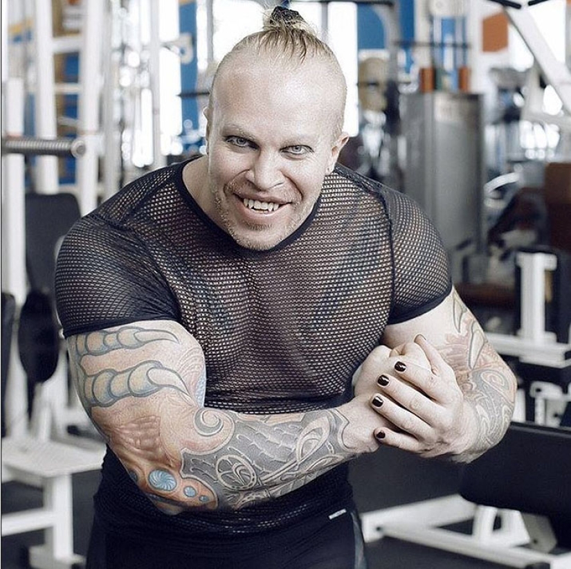 Sasha and Masya: how does the family of Russia's most outrageous fitness blogger live Sasha and Masya: how does the family of Russia's most outrageous fitness blogger live