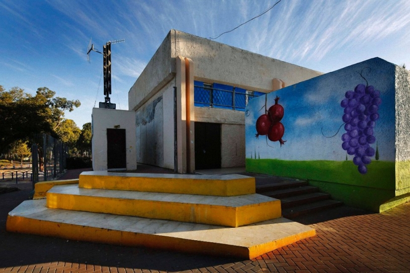 Save a life in 15 seconds