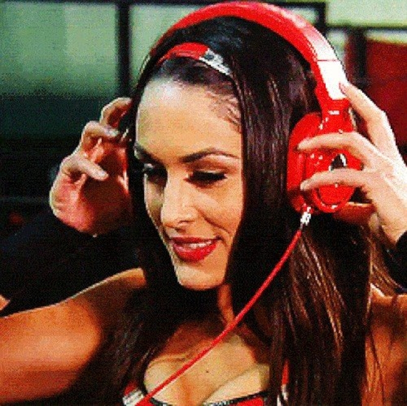 Savory "cheesecake": the testimony of employees of the porn industry