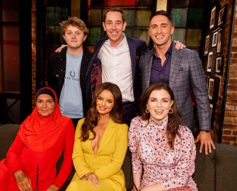 Scandalous Irish singer Sinead O'Connor appeared on a TV show in an Islamic outfit