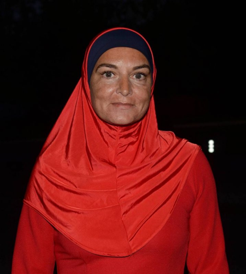 Scandalous Irish singer Sinead O'Connor appeared on a TV show in an Islamic outfit