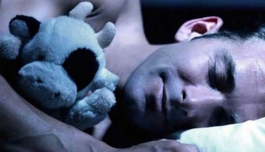 Scientists have named the optimal sleep duration for middle and older age