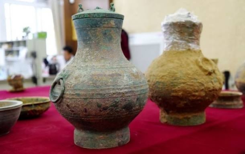 Se ha encontrado el elixir de la inmortalidad: se encontró un recipiente de bronce con un líquido misterioso en una antigua tumba china