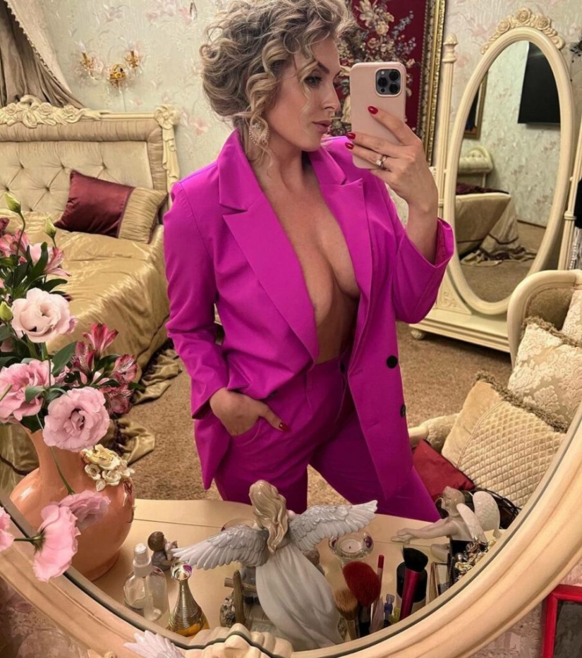 Se ha encontrado un prototipo del robot Dunyasha, un ciberbuffer del Foro Económico de San Petersburgo Se ha encontrado un prototipo del robot Dunyasha, un ciberbuffer del Foro Económico de San Petersburgo