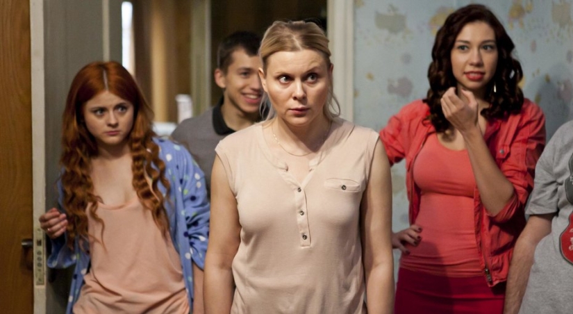 Secretos del éxito de la serie "Olga": artistas de arte, música de los años 90 e intriga con la nueva temporada Secretos del éxito de la serie "Olga": artistas de arte, música de los años 90 e intriga con la nueva temporada