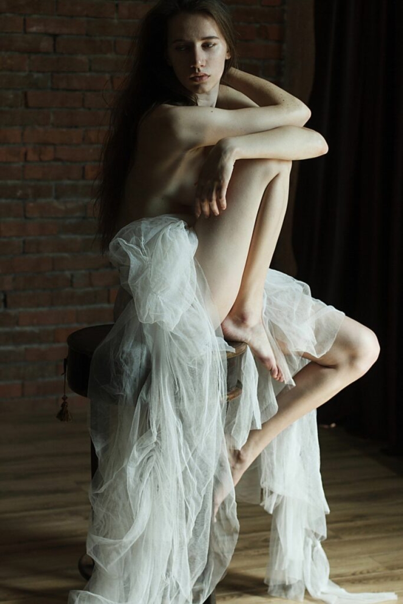 Secrets of female beauty and grace in the pictures of Saule Khaliullina