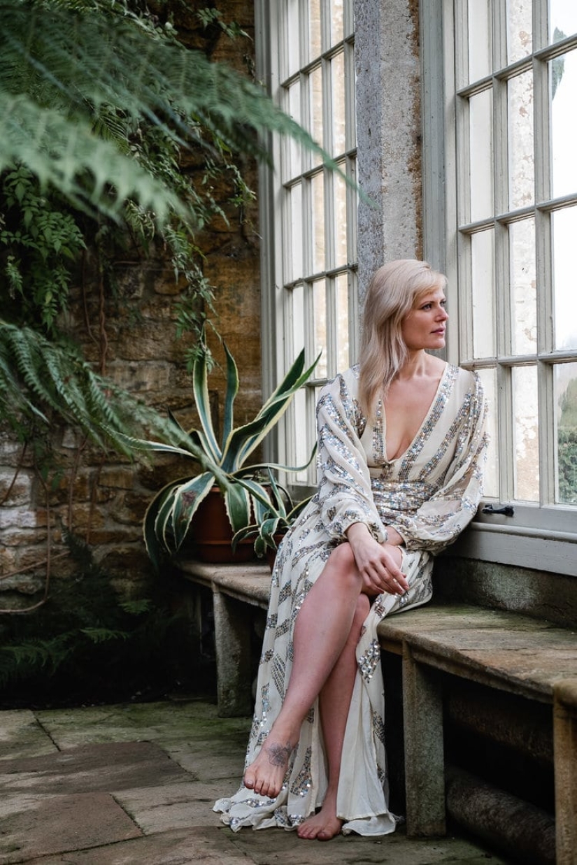 See how 11 photographers told the story of one dress See how 11 photographers told the story of one dress