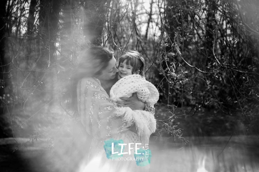 See how 11 photographers told the story of one dress See how 11 photographers told the story of one dress