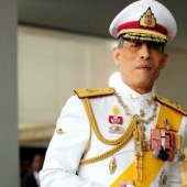Self-isolation in a royal way: the monarch of Thailand quarantined 20 mistresses