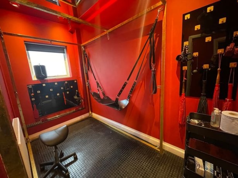 Sex adventures in the dungeon: what happens in a hotel with a BDSM room and a prison cell