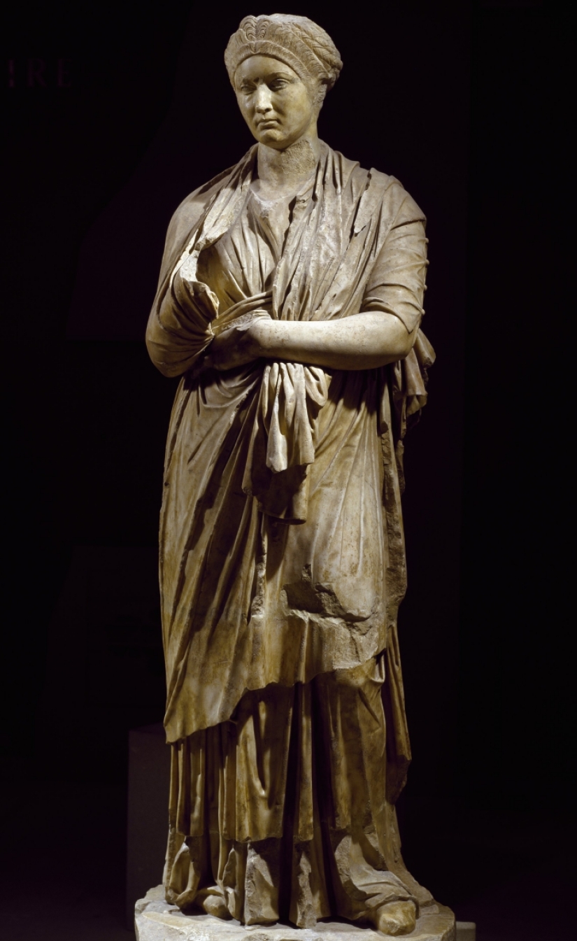 Sex, Gender and Morality: The Unknown History of underwear