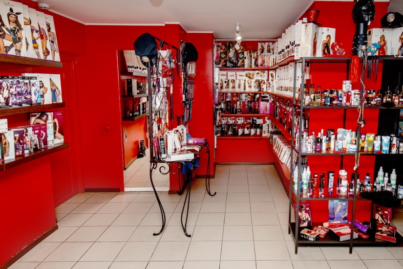 Sex shop: qué compran los jubilados, quién se avergüenza más y qué productos son los más populares Sex shop: qué compran los jubilados, quién se avergüenza más y qué productos son los más populares