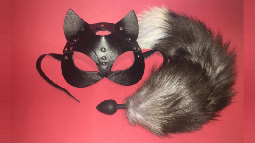 Sex shop: what pensioners buy, who is most embarrassed and which products are the most popular Sex shop: what pensioners buy, who is most embarrassed and which products are the most popular