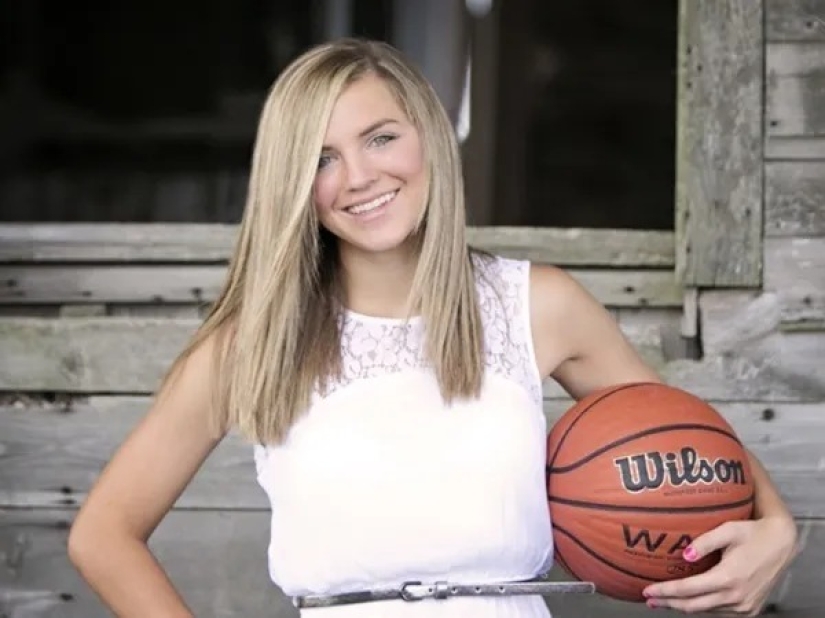 Sexual education: a physical education teacher from Illinois was arrested for seducing a student Sexual education: a physical education teacher from Illinois was arrested for seducing a student