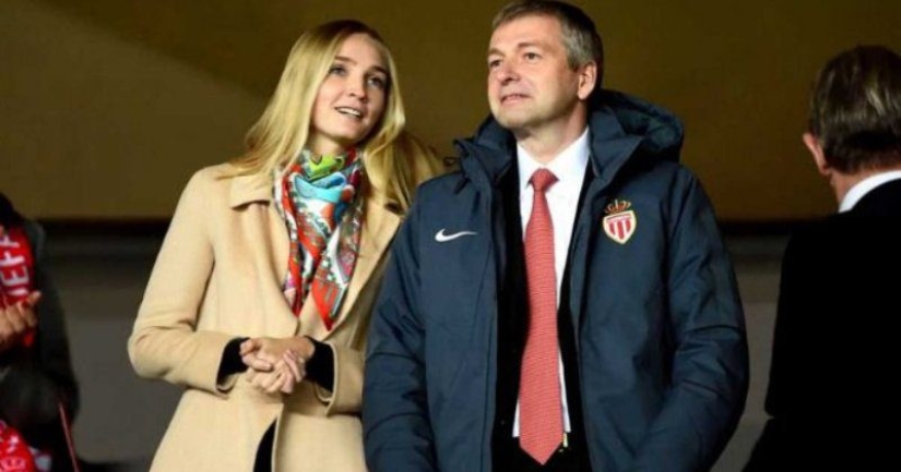 She left, slamming the door: the wives of oligarchs who broke up with their husbands with a loud scandal