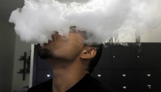 Shocking X-rays of light vapers