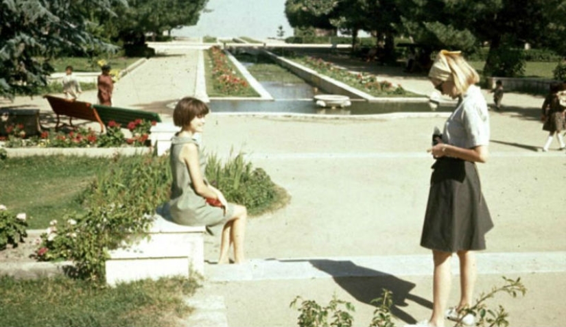 Short skirts, roadside picnics and smiling children — what was Afghanistan like before the Taliban