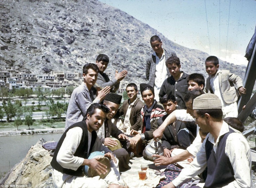 Short skirts, roadside picnics and smiling children — what was Afghanistan like before the Taliban