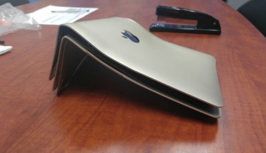 Shots that will make a normal IT specialist shudder with horror Shots that will make a normal IT specialist shudder with horror