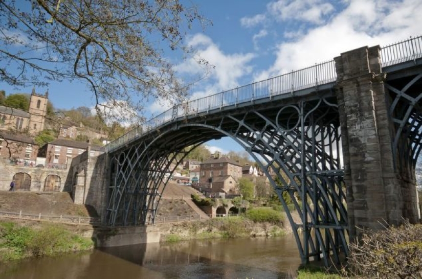 Shropshire Cast Iron Bridge