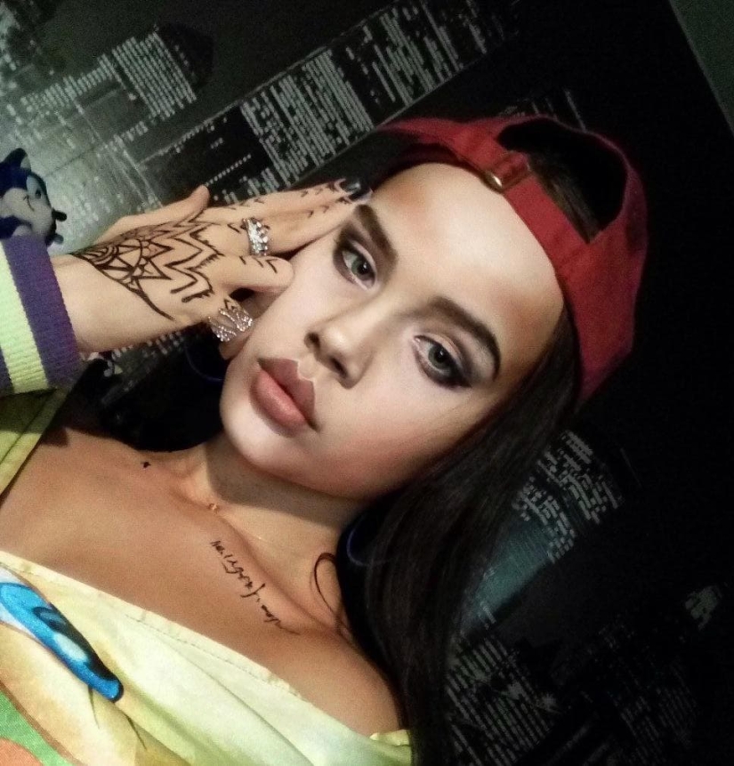 Siberian student turns into 50 Cent, Avatar, Jackson, and anyone else Siberian student turns into 50 Cent, Avatar, Jackson, and anyone else