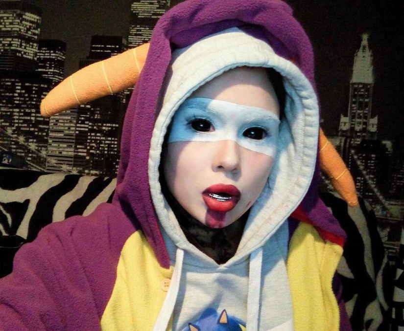 Siberian student turns into 50 Cent, Avatar, Jackson, and anyone else Siberian student turns into 50 Cent, Avatar, Jackson, and anyone else