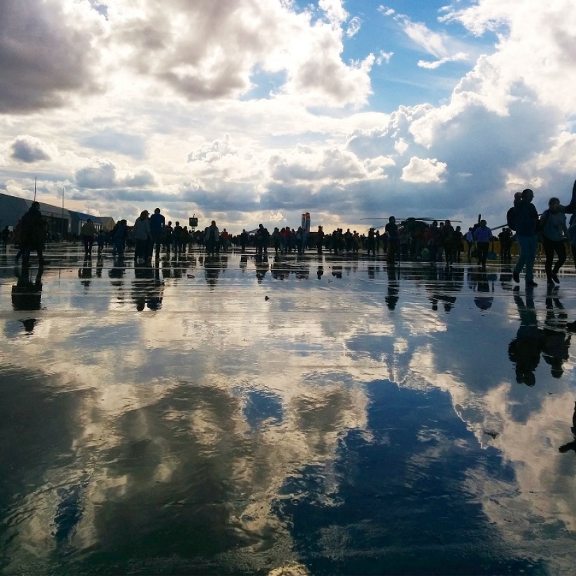 Siéntate en un charco: un mundo de reflejos asombrosos Siéntate en un charco: un mundo de reflejos asombrosos
