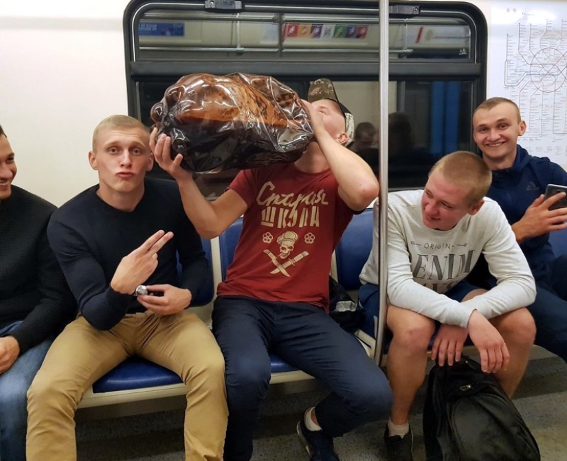 Sin torres ni complejos: cómo salen los estudiantes de hoy Sin torres ni complejos: cómo salen los estudiantes de hoy