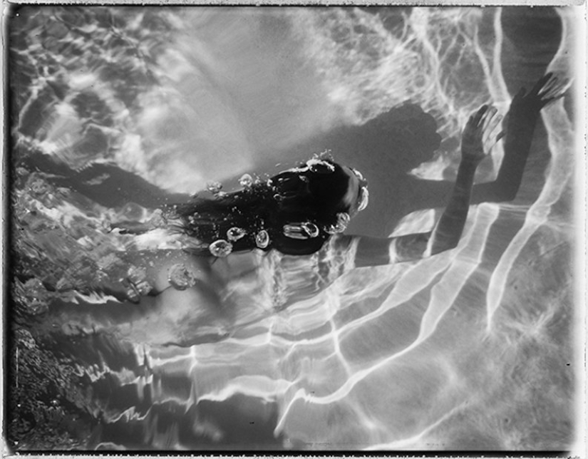 Skinny dipping: la belleza del cuerpo desnudo por Deanna Templeton Skinny dipping: la belleza del cuerpo desnudo por Deanna Templeton