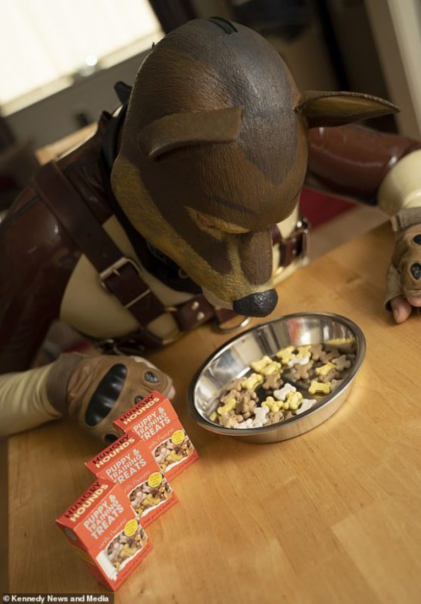 Sólo viviendo perro está mordiendo el hombre: que se considera a sí mismo un perro