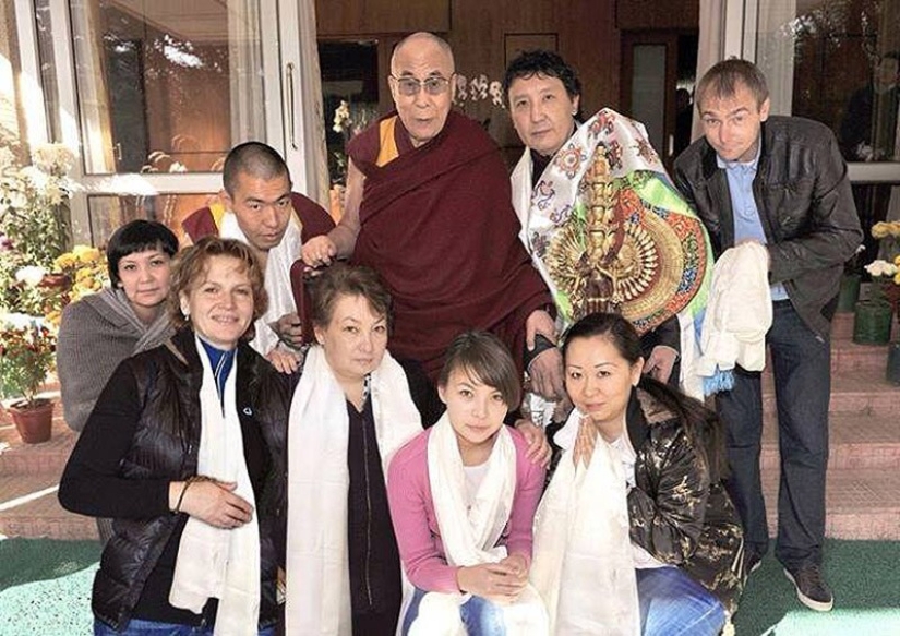 Snow Lions: from Tibet to Kazakhstan Snow Lions: from Tibet to Kazakhstan