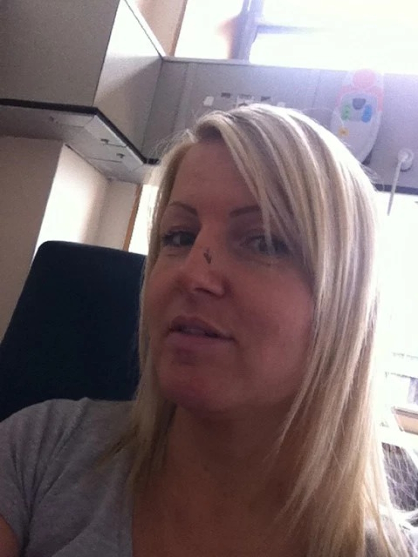 Solar coffin: these women have acquired a nice tan and skin cancer after Solarium Solar coffin: these women have acquired a nice tan and skin cancer after Solarium