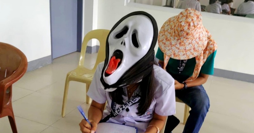 "Sombreros contra las trampas" Los estudiantes filipinos han conquistado Internet