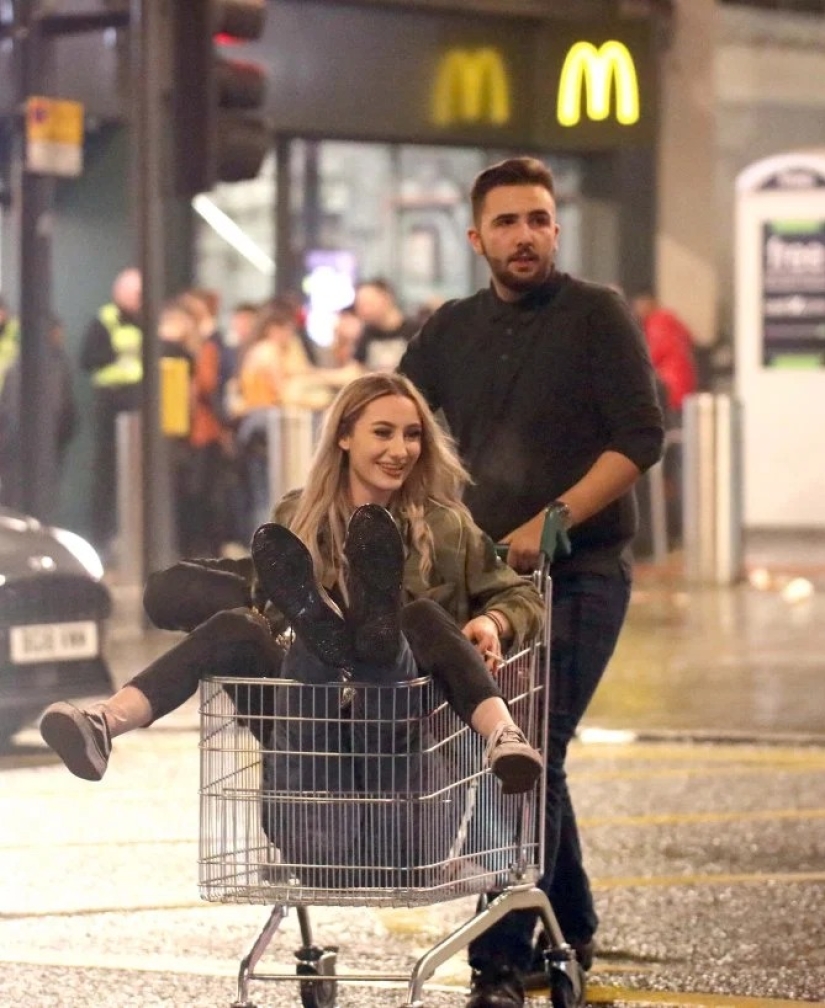 Sorpresas alcohólicas: en el Reino Unido, el Día de los Regalos se celebró violentamente