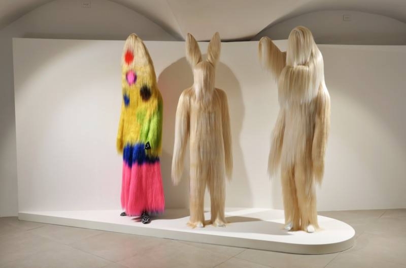 "Sound suits": a very strange hobby of Nick Cave, with which he wants to change the world