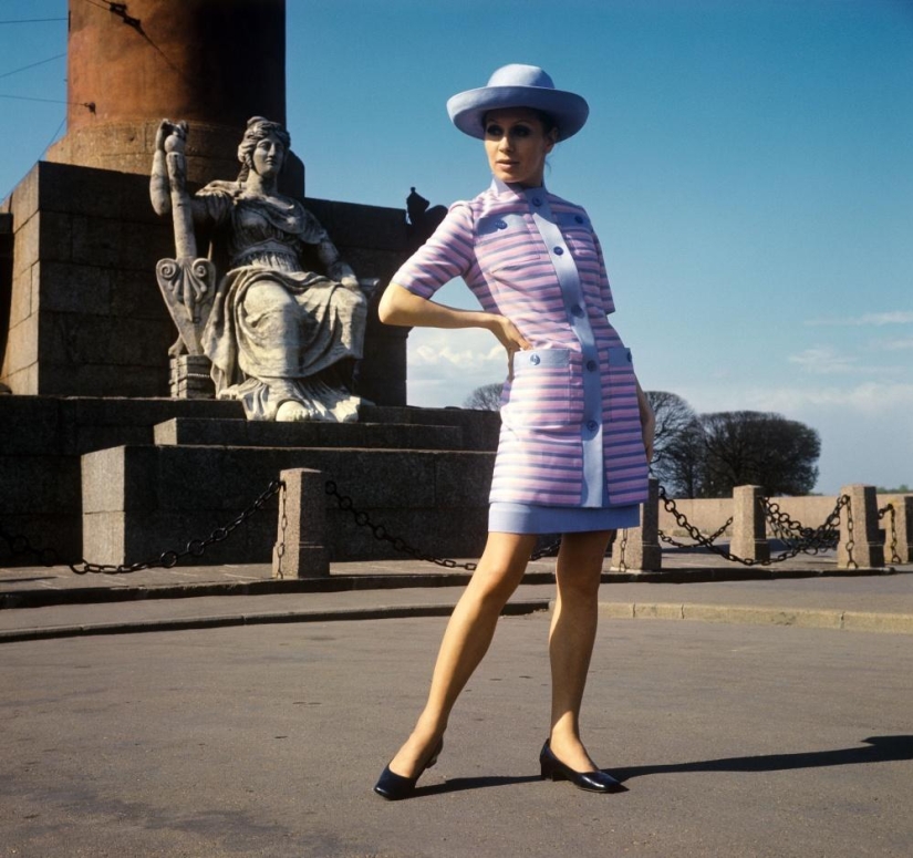 Soviet fashion of the 1960s, 1970s and 1980s in LenTASS photos