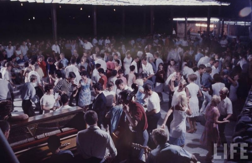 Soviet youth in 1967: photos of LIFE magazine