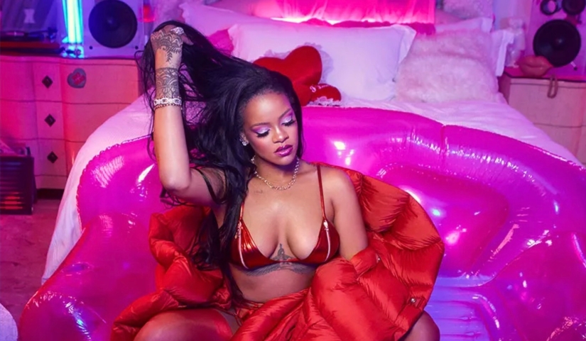 Special for a special: hot new underwear from the stars for Valentine's Day