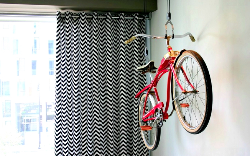 Sport and life: where to store a bicycle in a small apartment