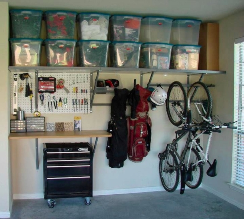 Sport and life: where to store a bicycle in a small apartment