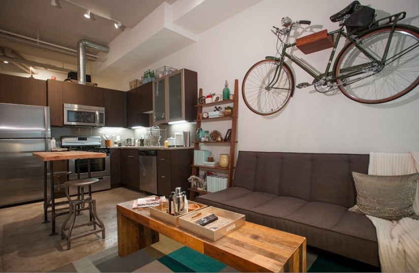 Sport and life: where to store a bicycle in a small apartment