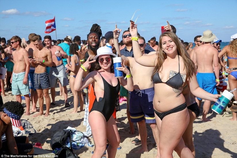 "Spring is coming, make way for spring!": student drunken parties in the USA "Spring is coming, make way for spring!": student drunken parties in the USA