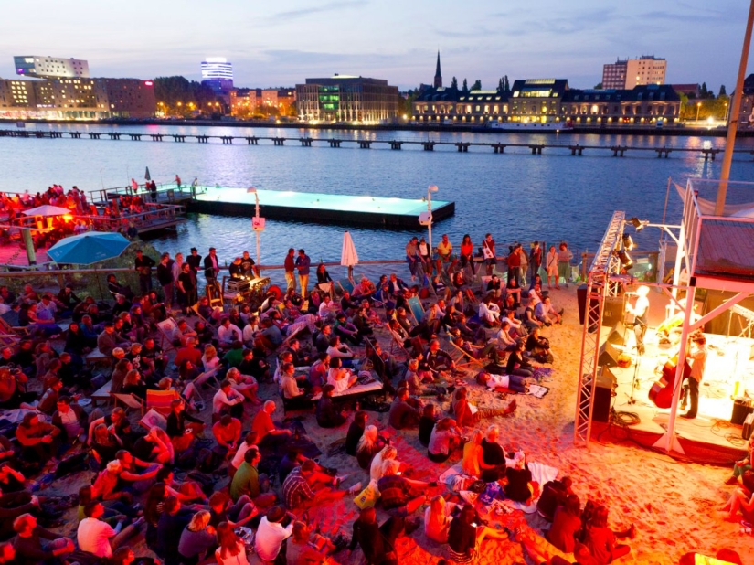 Start a tractor: the 10 best countries to move to