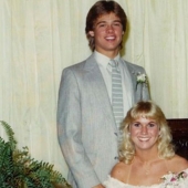 Strange and slightly funny photos of stars from the school graduation