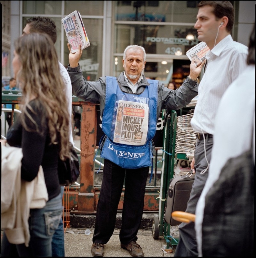 Street portraits of Americans by Mike Peters