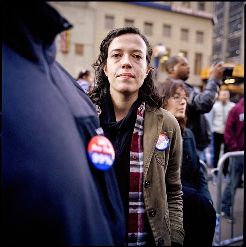 Street portraits of Americans by Mike Peters