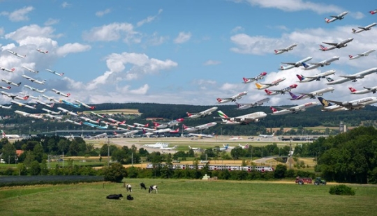 Stunning images of air traffic from different airports around the world Stunning images of air traffic from different airports around the world