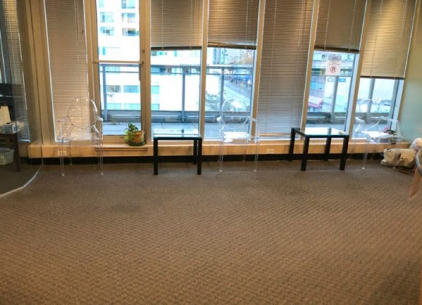 Stupid design decisions in public places Stupid design decisions in public places